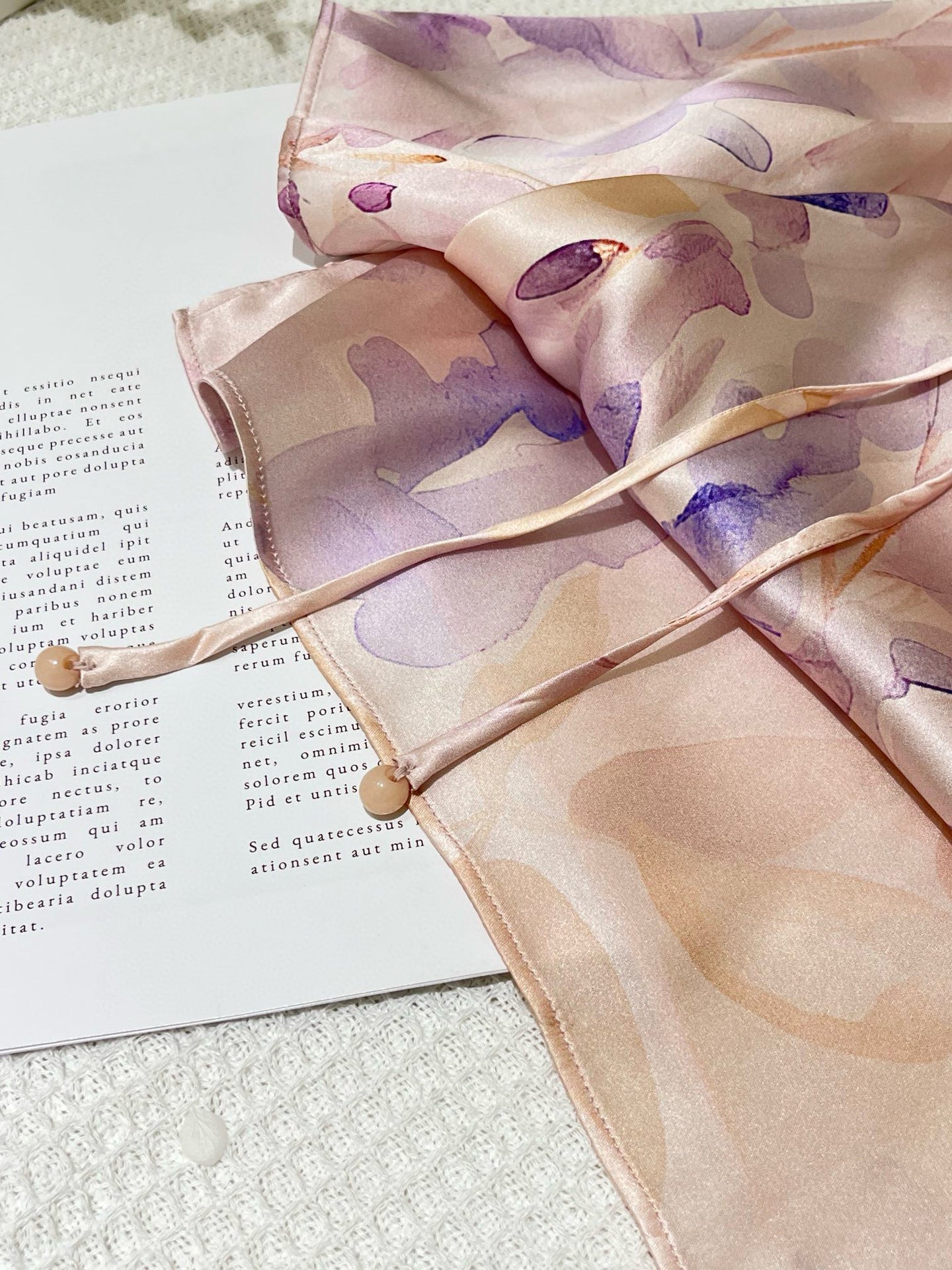 Loose-Fitting Breathable Satin Silk T-Shirt