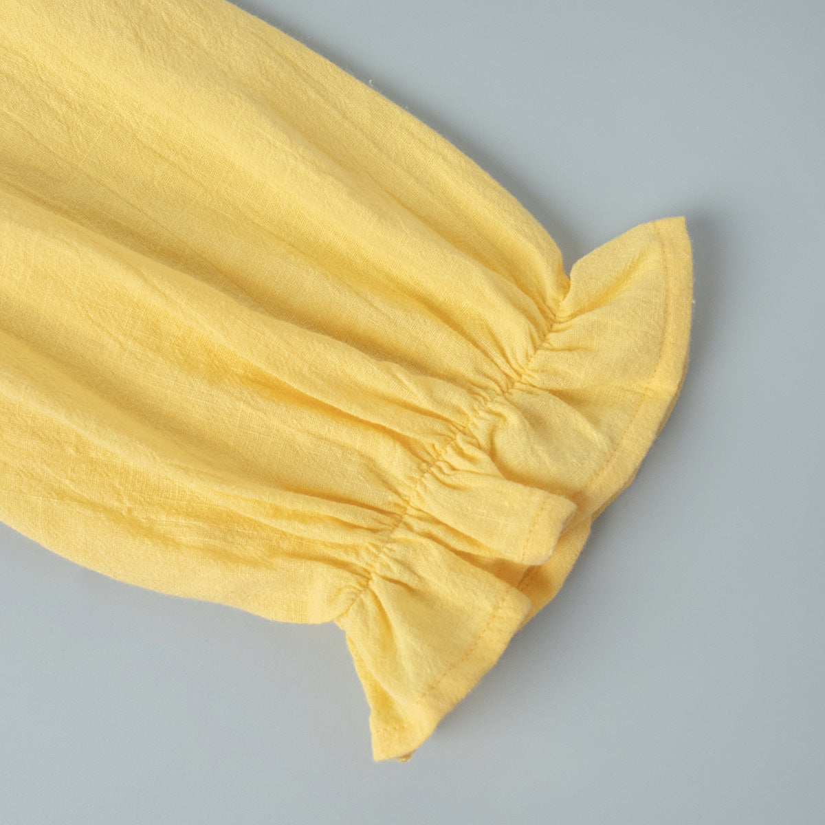 V-Neck Ruffled Short-Sleeved Skirt Set